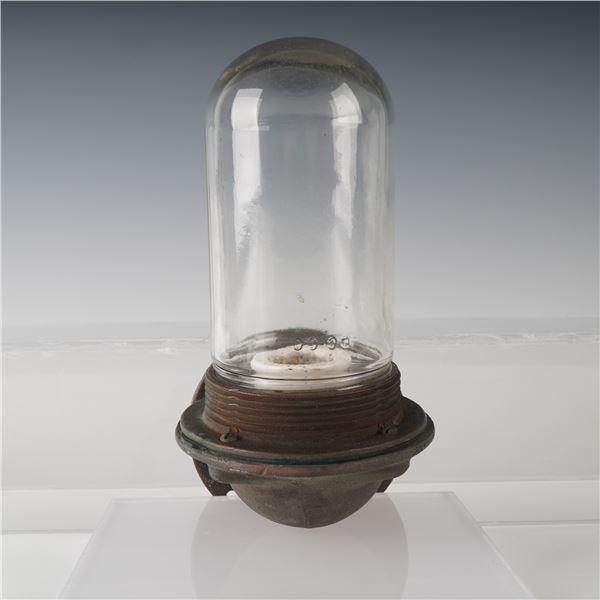 Industrial Explosion-Proof Light Fixture with P C Co Glass Globe