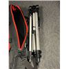 Image 2 : Soligor T157 Tripod w/Case