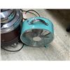 Image 3 : Group of 2 Vintage Blue Fan & Vacuum - Untested