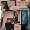 Image 3 : Group of New Women's tights - Misc. Sizes, approx. 40 pcs