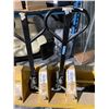 Image 2 : 5500 LBS 8ft Yellow Pallet Jack