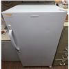 Image 2 : Frigidaire - Single Door Freezer