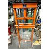 Image 2 : Wisdom - 20 ton shop press