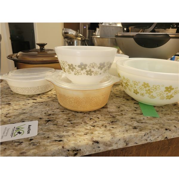 Vintage Pyrex & More A