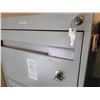 Image 2 : Cole File Cabinet C
