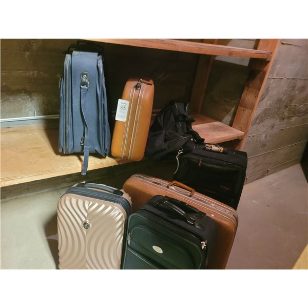 Luggage B