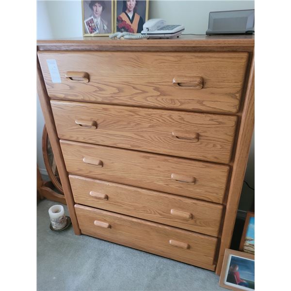 Chest of Drawers C