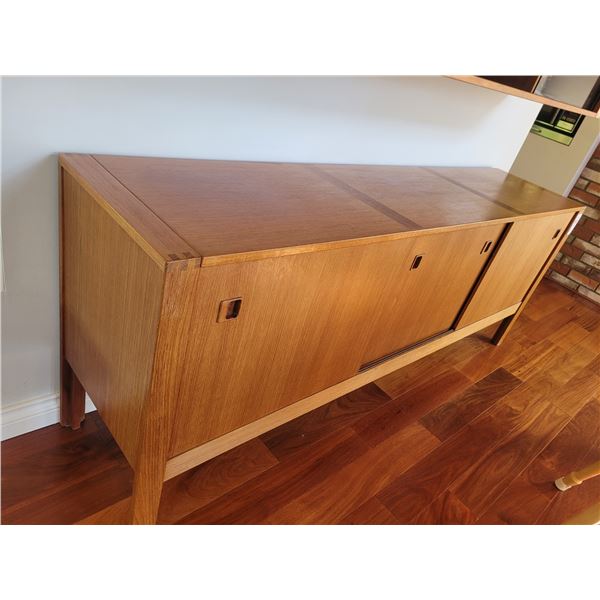 Mid Century Modern Teak SideboardC