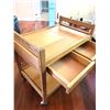 Image 3 : Rolling Cart B
