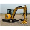 Image 2 : 2017 CAT 305.5 MINI HYDRAULIC EXCAVATOR