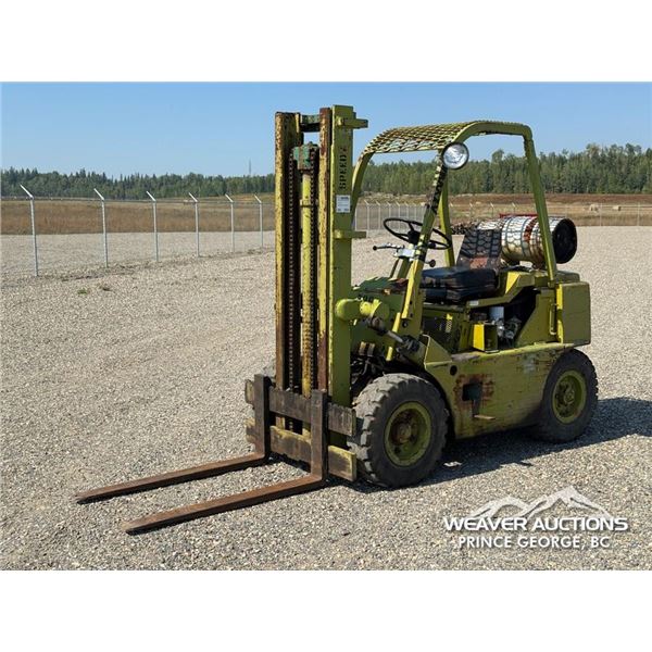 CLARK CY40 PROPANE FORKLIFT