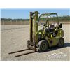 Image 1 : CLARK CY40 PROPANE FORKLIFT
