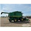 Image 3 : 2001 JOHN DEERE 9750 STS COMBINE HARVESTER