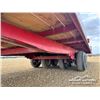 Image 18 : UNIVISION INDUSTRIES 30 FT. T/A DUALLY HAY TRAILER
