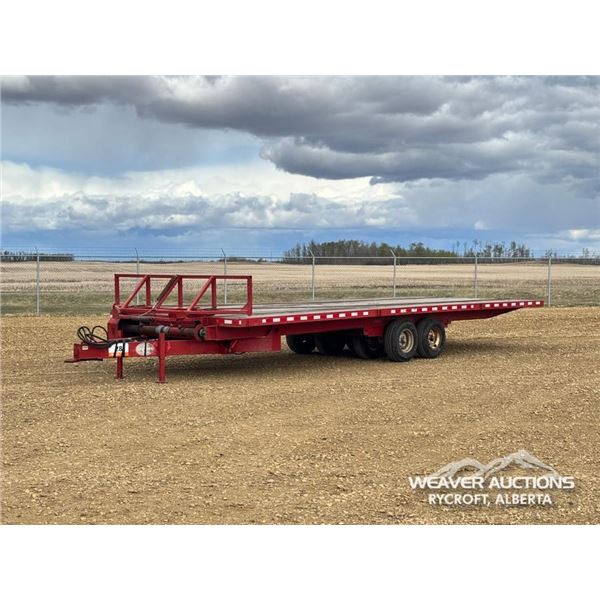 UNIVISION INDUSTRIES 30 FT. T/A DUALLY HAY TRAILER