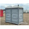 Image 3 : (2) PORTABLE WASHROOMS