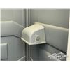 Image 6 : (2) PORTABLE WASHROOMS