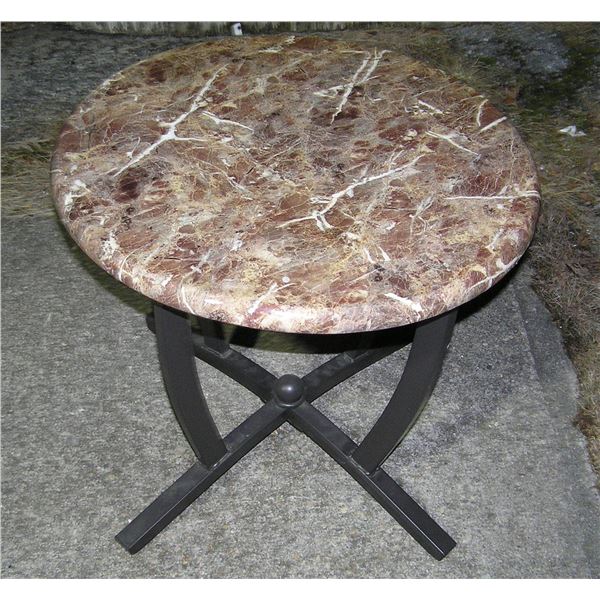 Marbelized end table 23 inches round