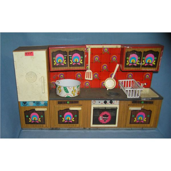 Vintage tin kitchen play set