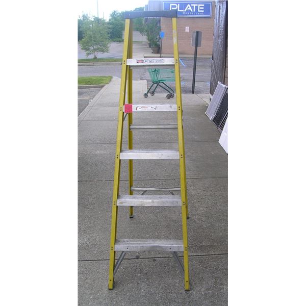 Contractor's step ladder 6 feet