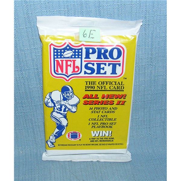 1990 NFL pro set factory sealed football pack