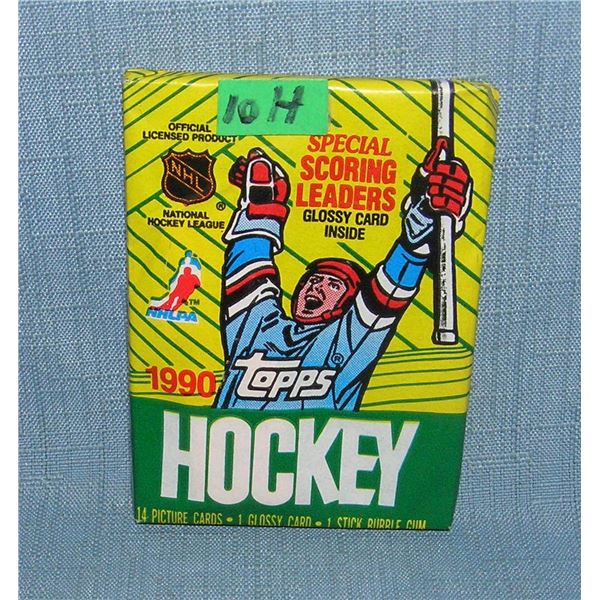 Topps factory sealed 1990 hockey wax pack