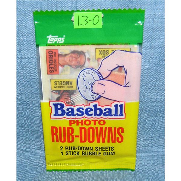 Topps 1985 baseball photo rub downs cello pack