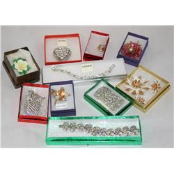 1 Box 10 pcs Vintage & Antique Costume Jewerly