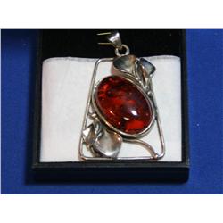 Sterling Silver Pendant w/ Cabochon Amber 9mm