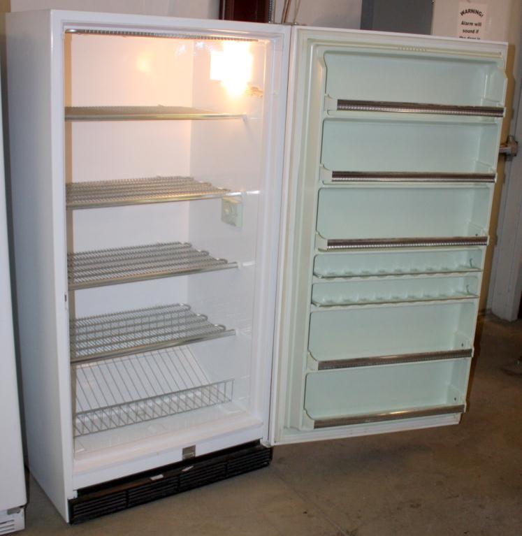 SEARS COLDSPOT FREEZER WHITE