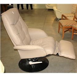 SWIVEL RECLINER
