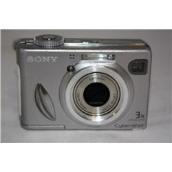 Sony Cybershot Camera 51 Megapixels