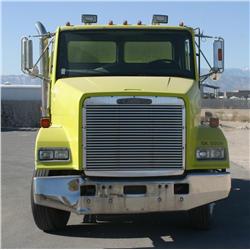 1989 Freightliner Petroleum Tanker Truck