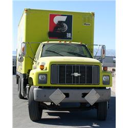 1999 Chevrolet C7500 Box Truck