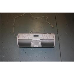 Ipod Dock With CD & Radio