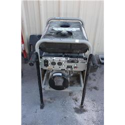 Porter Cable 8500 watt Generator W/Honda Motor