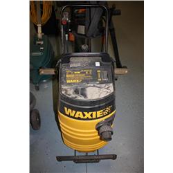 Waxie Wet/Dry Vacuum With Squeegee