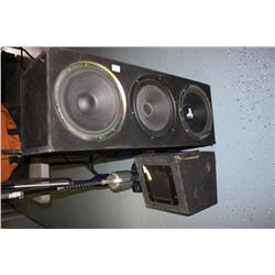 2 Set Of Speakers