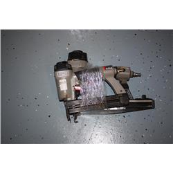 2 16 Gage Porter Cable Pneumatic Brad Nailers