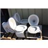Image 1 : Pallet Lot Of 3 Toilets