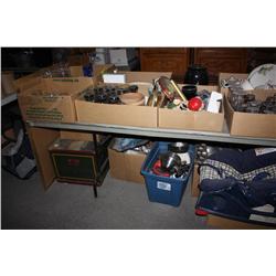 Table Lot Of Misc tems