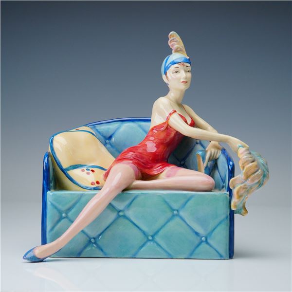 Kevin Francis Figurine, La Femme Fatal