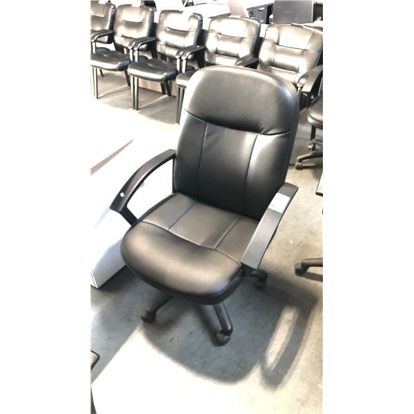 BLACK LOOP ARM HI-BACK EXEC. CHAIR