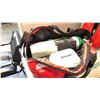 Image 2 : 2 EMERGENCY OXYGEN UNITS