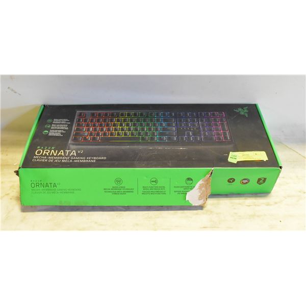 RAZER ORNATA GAMING KEYBOARD + WRIST REST