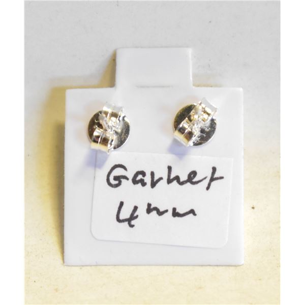 #116-NATURAL RHODOLITE GARNET STUD EARRINGS