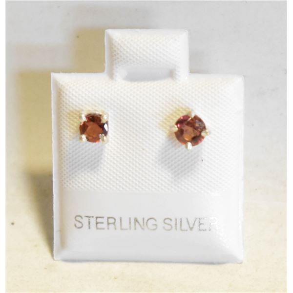 #118-NATURAL RHODOLITE GARNET STUD EARRINGS