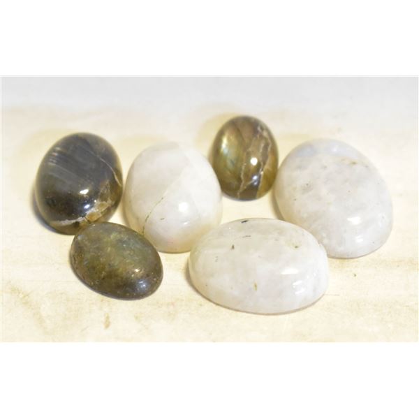 #45-NATURAL LABRADORITE & MOONSTONES 111.5 CT