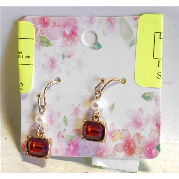 LADIES FASHION EARRING RED STONE & PEARL