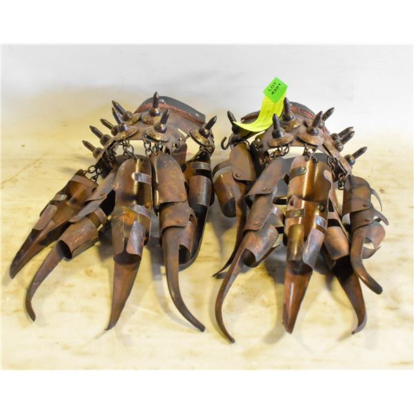 ROLE-PLAY GOTHIC GAUNTLETS